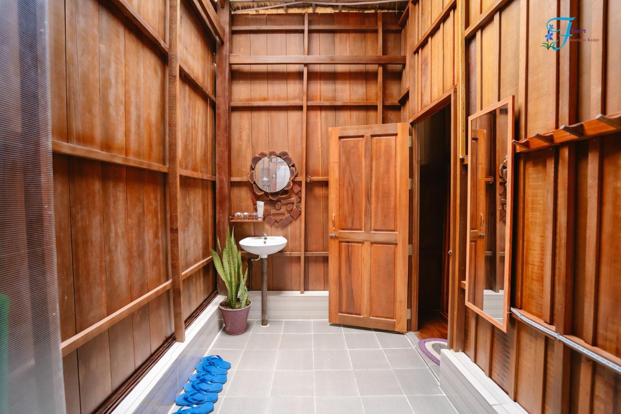 Muong Dinh Lodge 芹苴 外观 照片